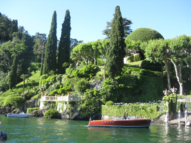 View of the grounds at Villa del Balbianello.